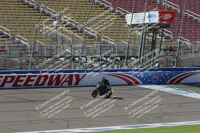 media/Aug-27-2022-Fastrack Riders (Sat) [[c588535105]]/Level 2/Session 1 Start Finish/